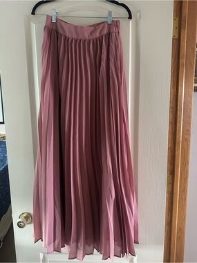 Pleated Maxi Skirt in Dusty Rose